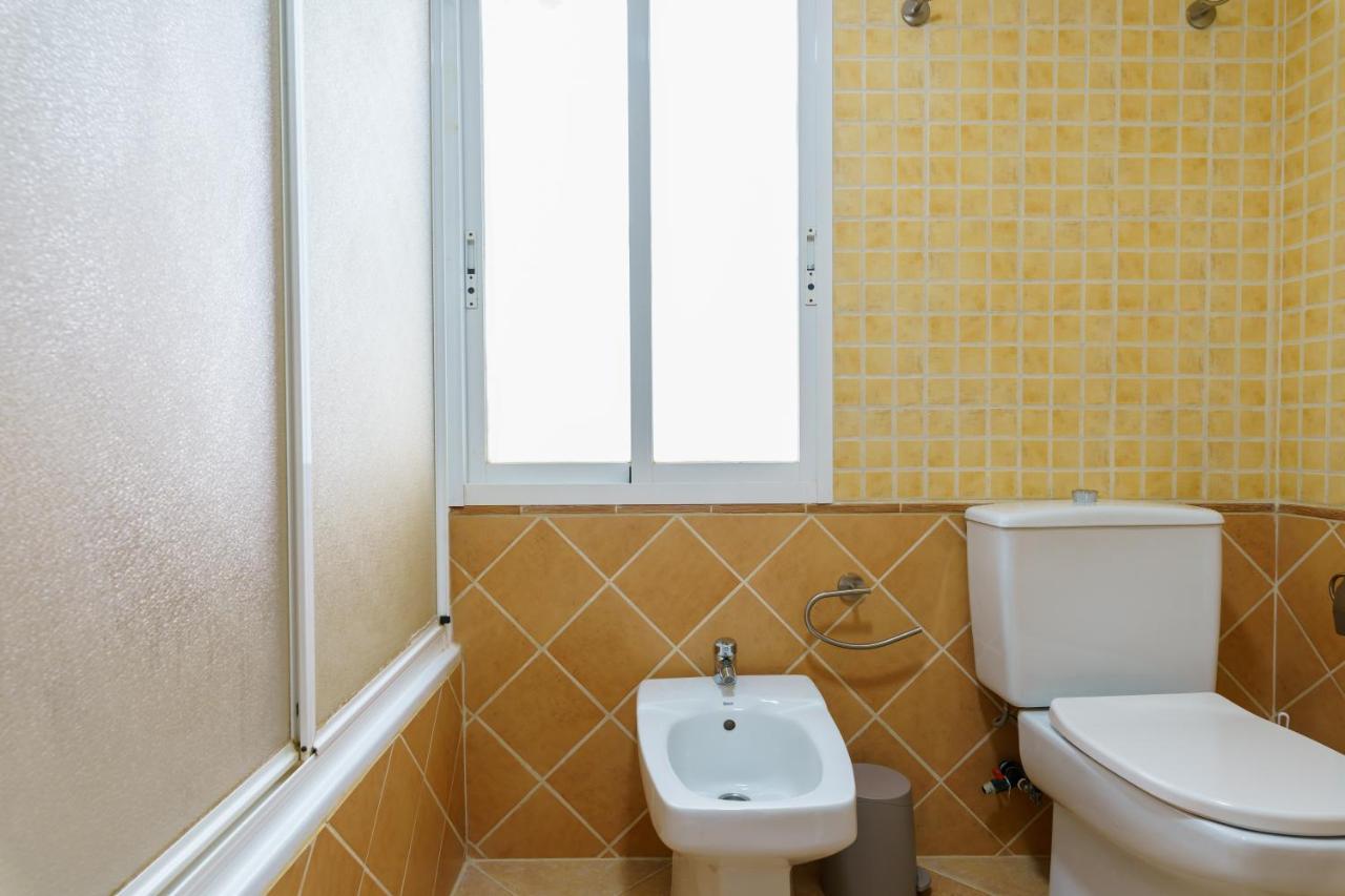 Living On The , First Line + Big Terrace Views Appartement Benalmádena